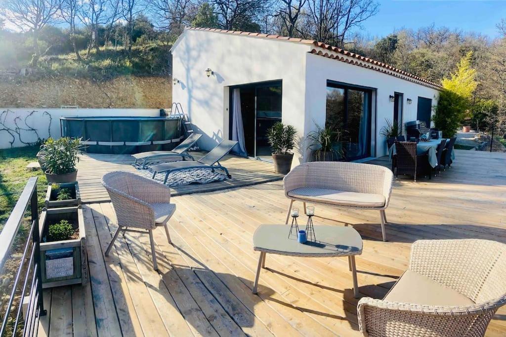 Superbe Villa En Provence 85 M2 Puimichel Exterior foto
